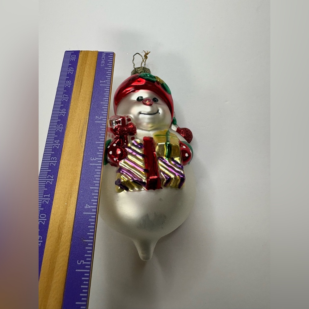 Vintage 1998 BK Lumiere Cheerful hand blown glass Snowman Ornament with Gifts - Picture 5 of 6